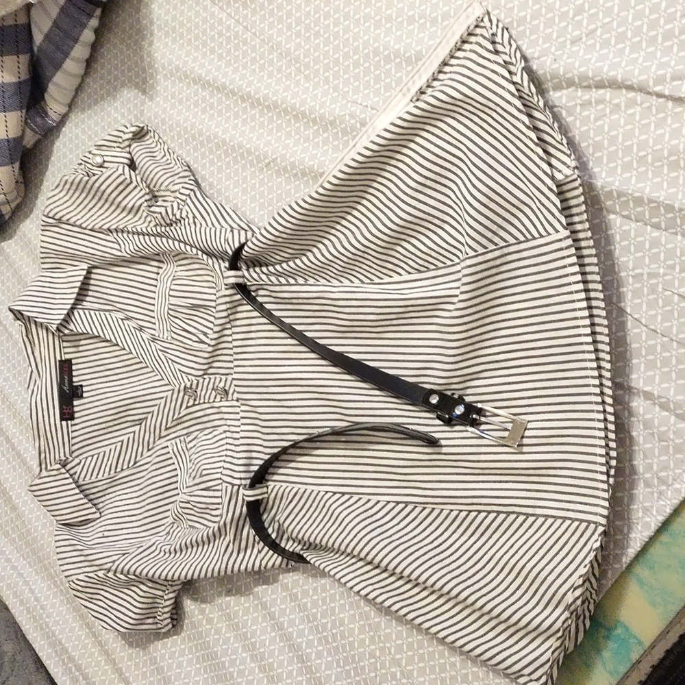 Women's striped blouse with belt
